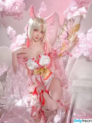 Hoshilily / hoshilily1 / hoshilily_cos / 星之迟迟 nude photo #2322
