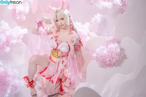 Hoshilily / hoshilily1 / hoshilily_cos / 星之迟迟 nude photo #2337