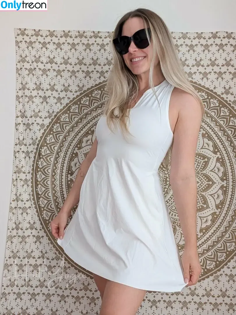 hot-yoga голая photo #0697 (hot-yoga)