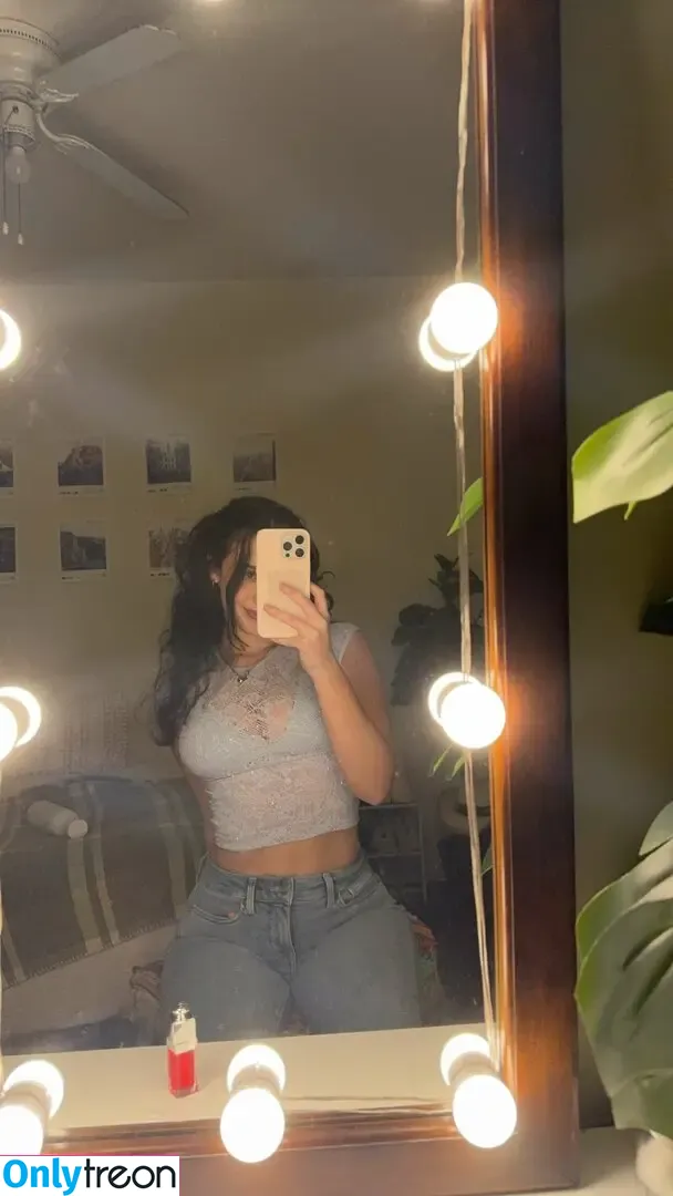 Hotblockchain / Emily Cocea / cryptobaddie1 nude photo #0056 (Hotblockchain)