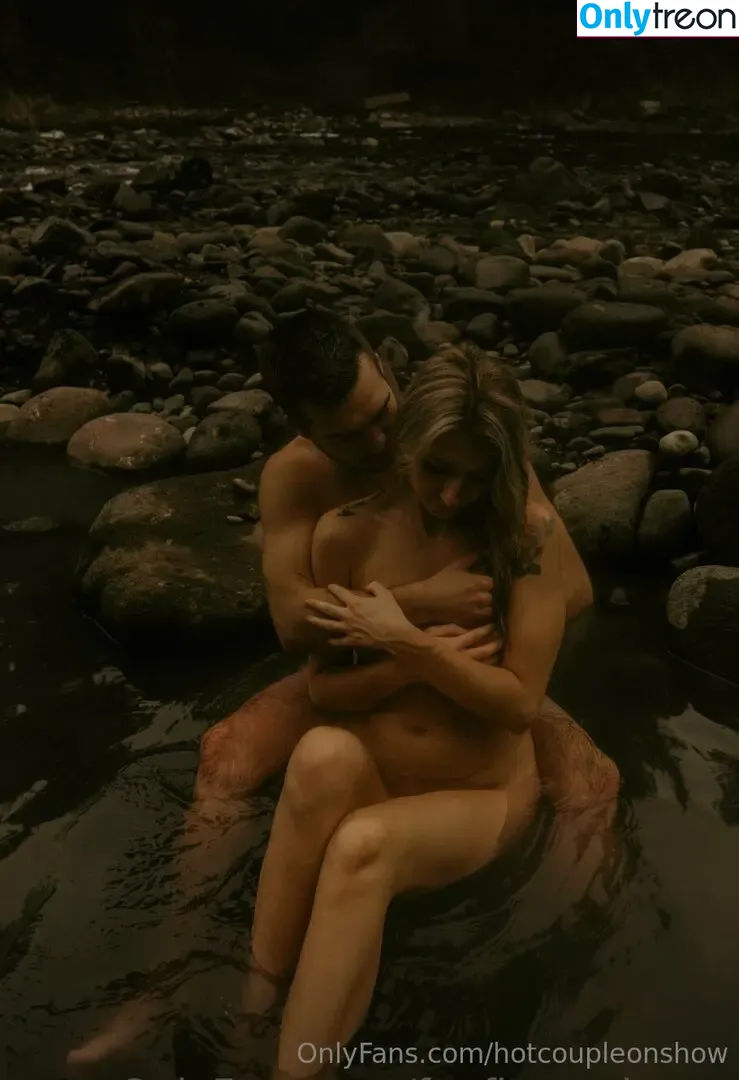 hotcoupleonshow голая photo #0020 (hotcoupleonshow)