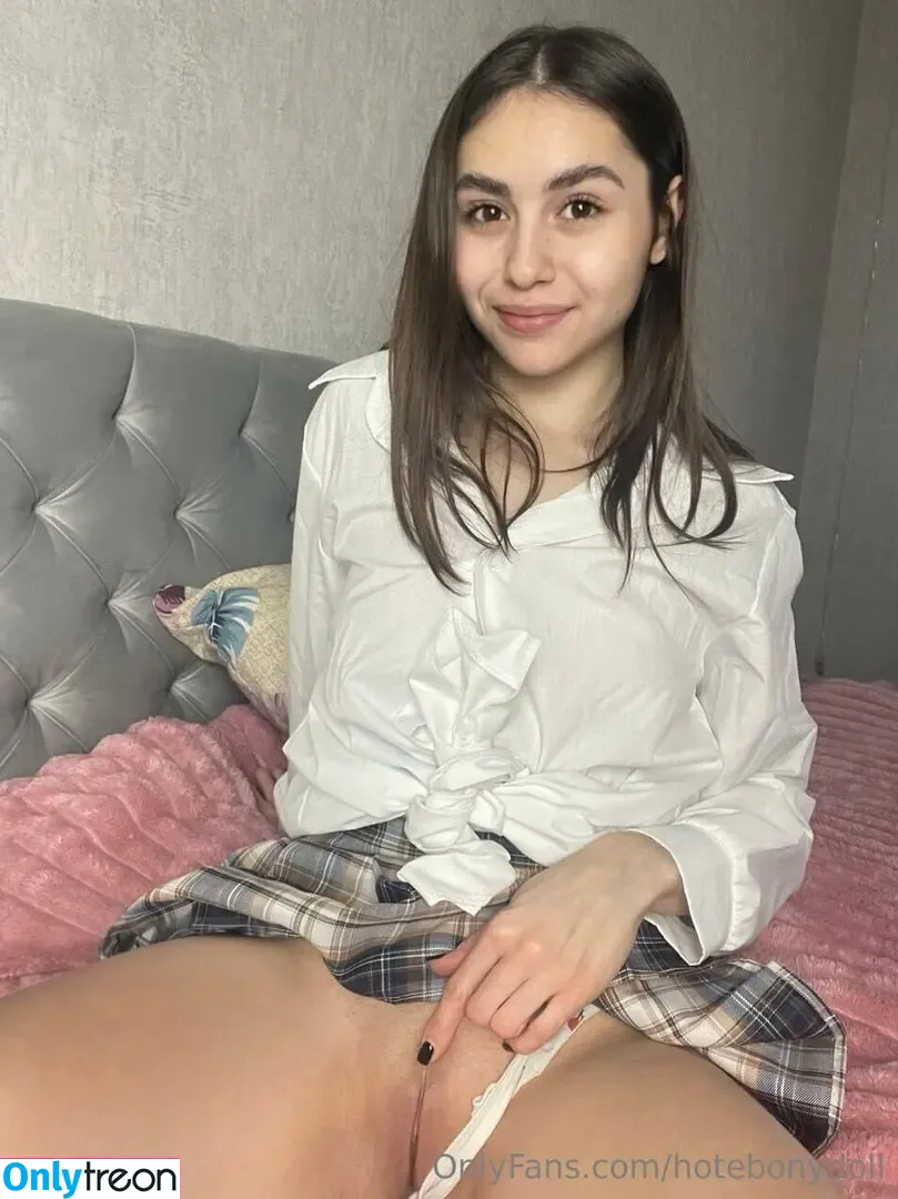 hotebonydoll nude photo #0029 (hotbootyhole)