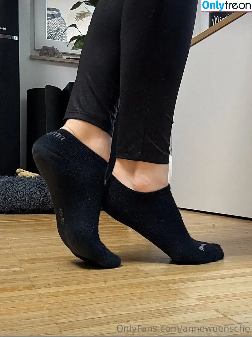 hotfeetbyannewuensche голая photo #0030 (hotfeetbyannewuensche)