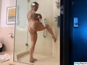 hothubbypov / hubs.life_ nude photo #0034