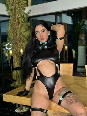 hotkingandqueen / Florizqueen / Florizqueen.oficial / hotkingandqueen_ofc nude photo #0140