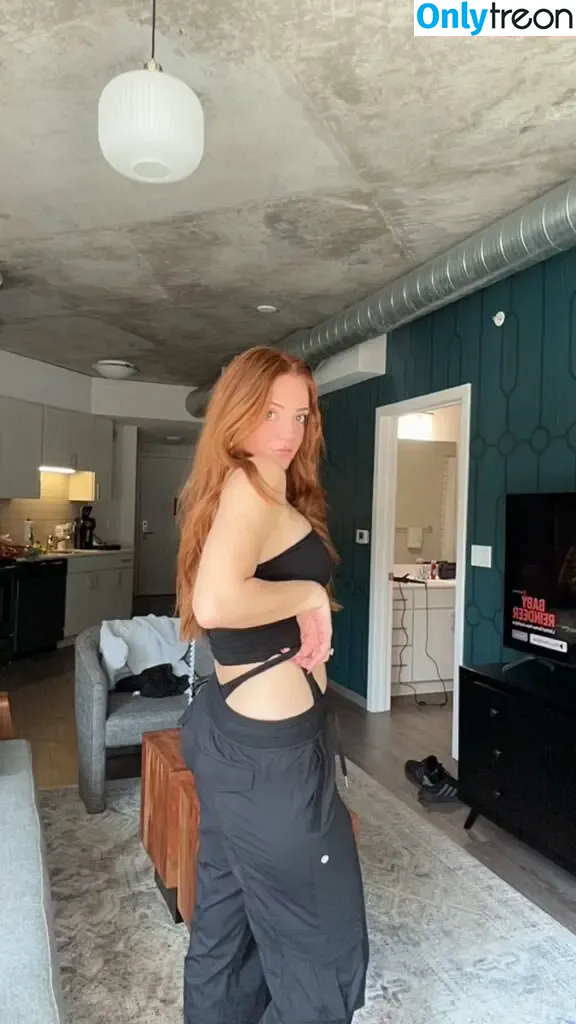Hotmommollyb голая photo #0001 (Molly Benson)