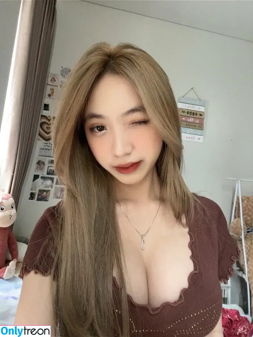 Hottiechips голая photo #0001 (hottychiks)