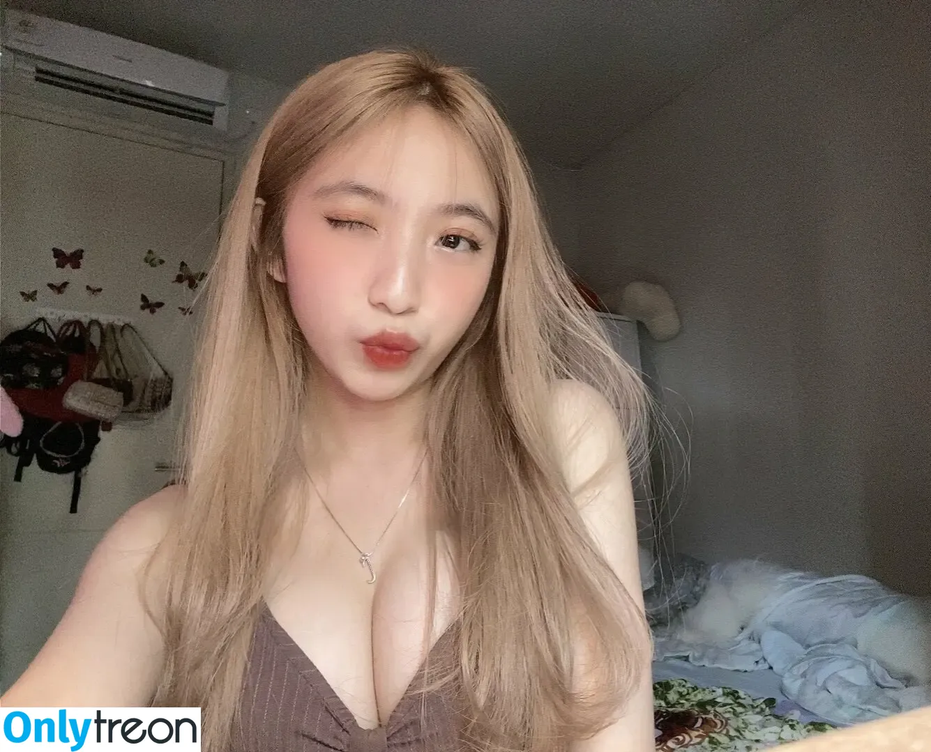 Hottiechips nude photo #0012 (hottychiks)