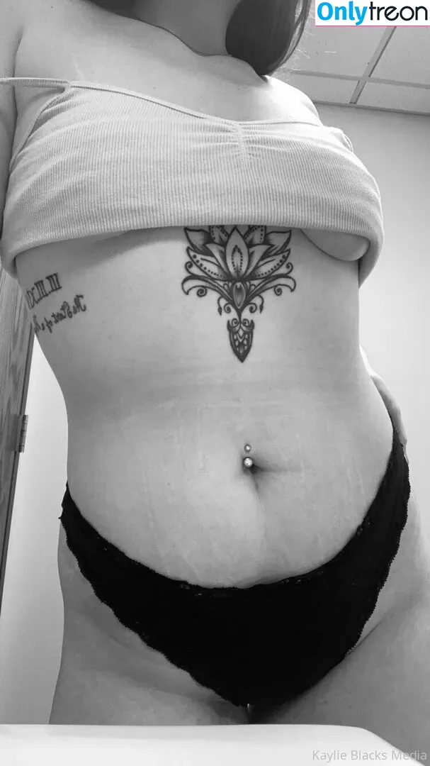 hotwife_kaylieblacks nude photo #0005 (kk_the_kiwi)