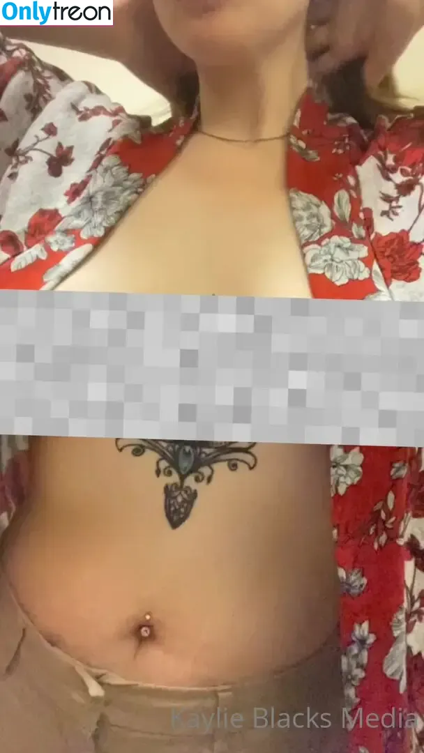 hotwife_kaylieblacks nude photo #0012 (kk_the_kiwi)