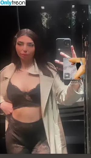  nude photo #0003
