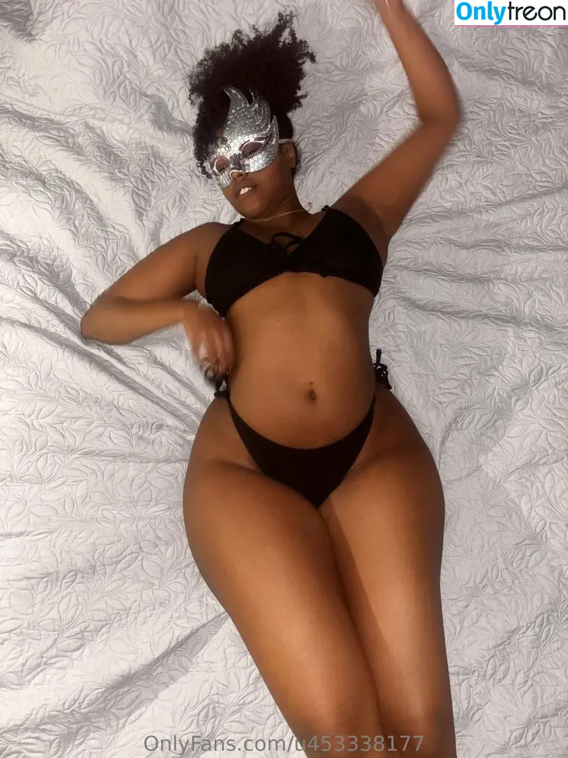 Hourglassebony23 nude photo #0088 (hourglassebony_)