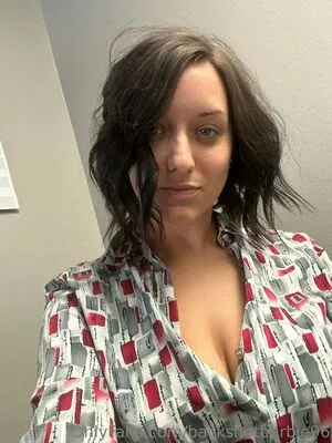 Houston Hotwife / Alyx_Urie / CheatOnHim99 / backshotbarbie96 / iammiyahouston nude photo #0009