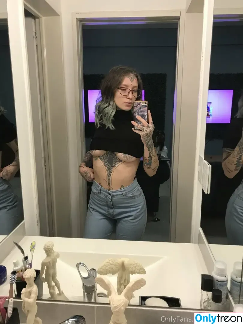 httpkatze nude photo #0003 (http.katze.meow)
