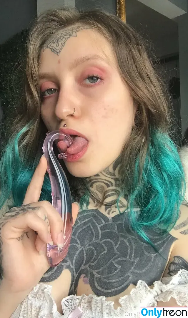 httpkatze nude photo #0018 (http.katze.meow)