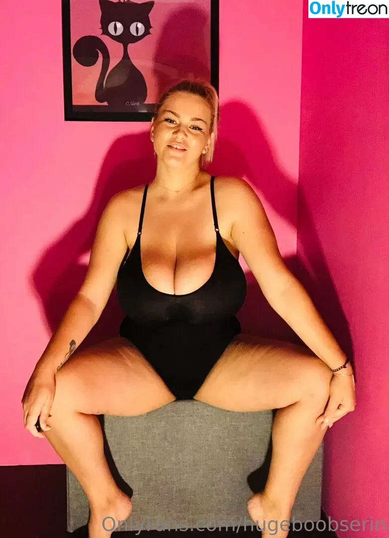 hugeboobserin голая photo #0039 (hugeboobserin)