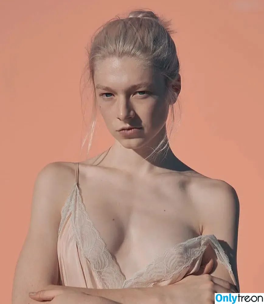 Hunter Schafer голая photo #0305 (hunterschafer)