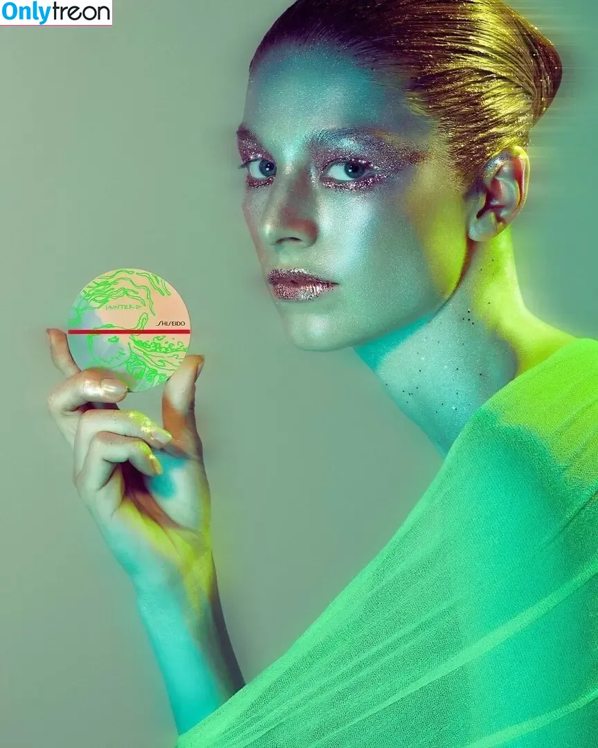 Hunter Schafer голая photo #0428 (hunterschafer)