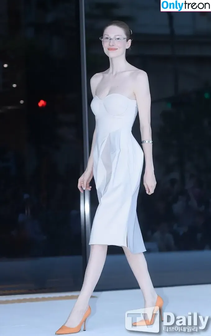 Hunter Schafer голая photo #0740 (hunterschafer)
