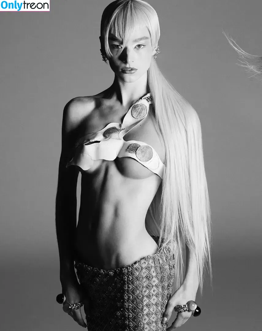 Hunter Schafer nude photo #0780 (hunterschafer)