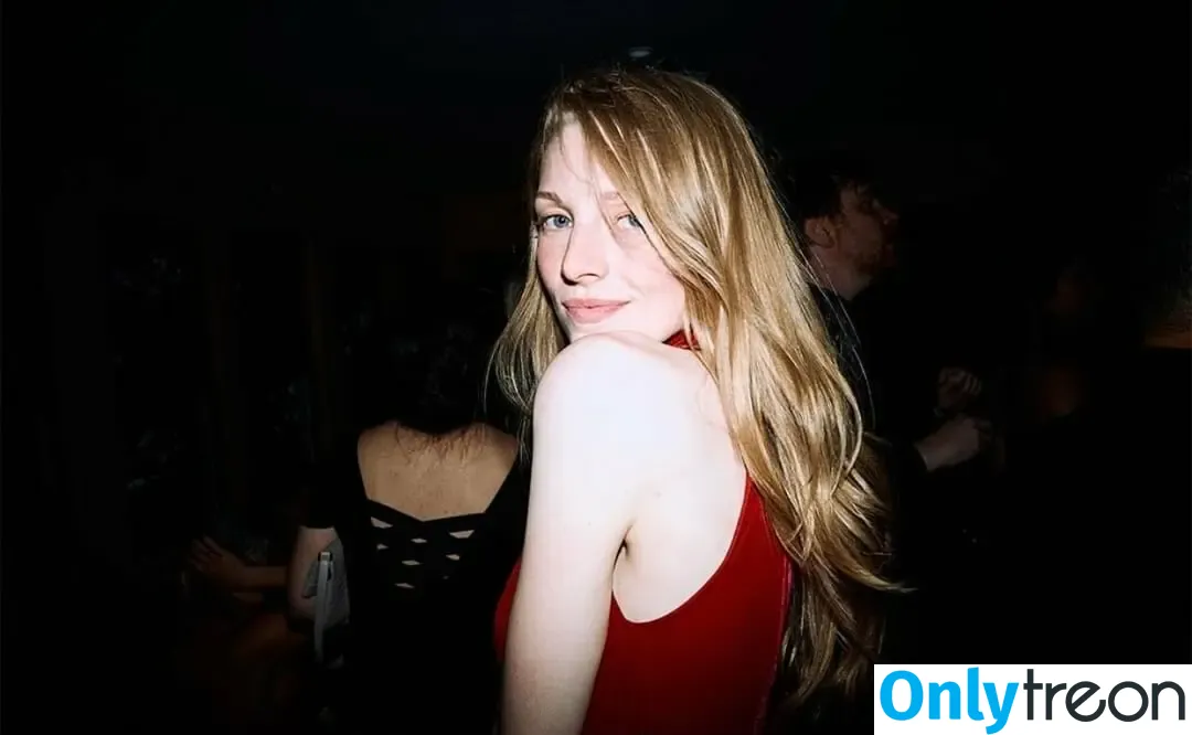 Hunter Schafer голая photo #0787 (hunterschafer)