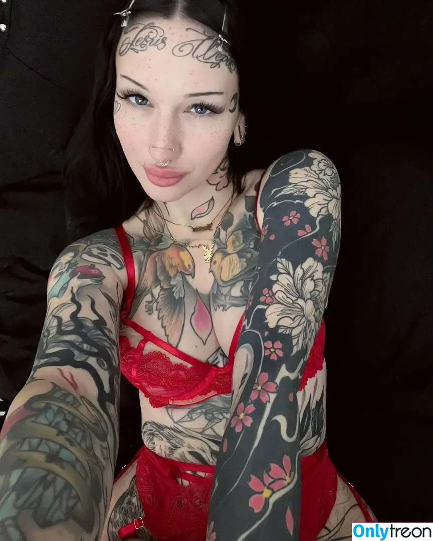 Hviley Rose nude photo #0014 (_.hviley._ / hvileyrose)