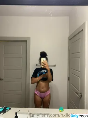 Hxllokittyslxt /  / Hxllokittyslut / Suckoncherry nude photo #0005
