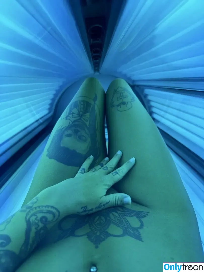 I_am_Beetlejuice nude photo #0017 (hulkkhogan_)