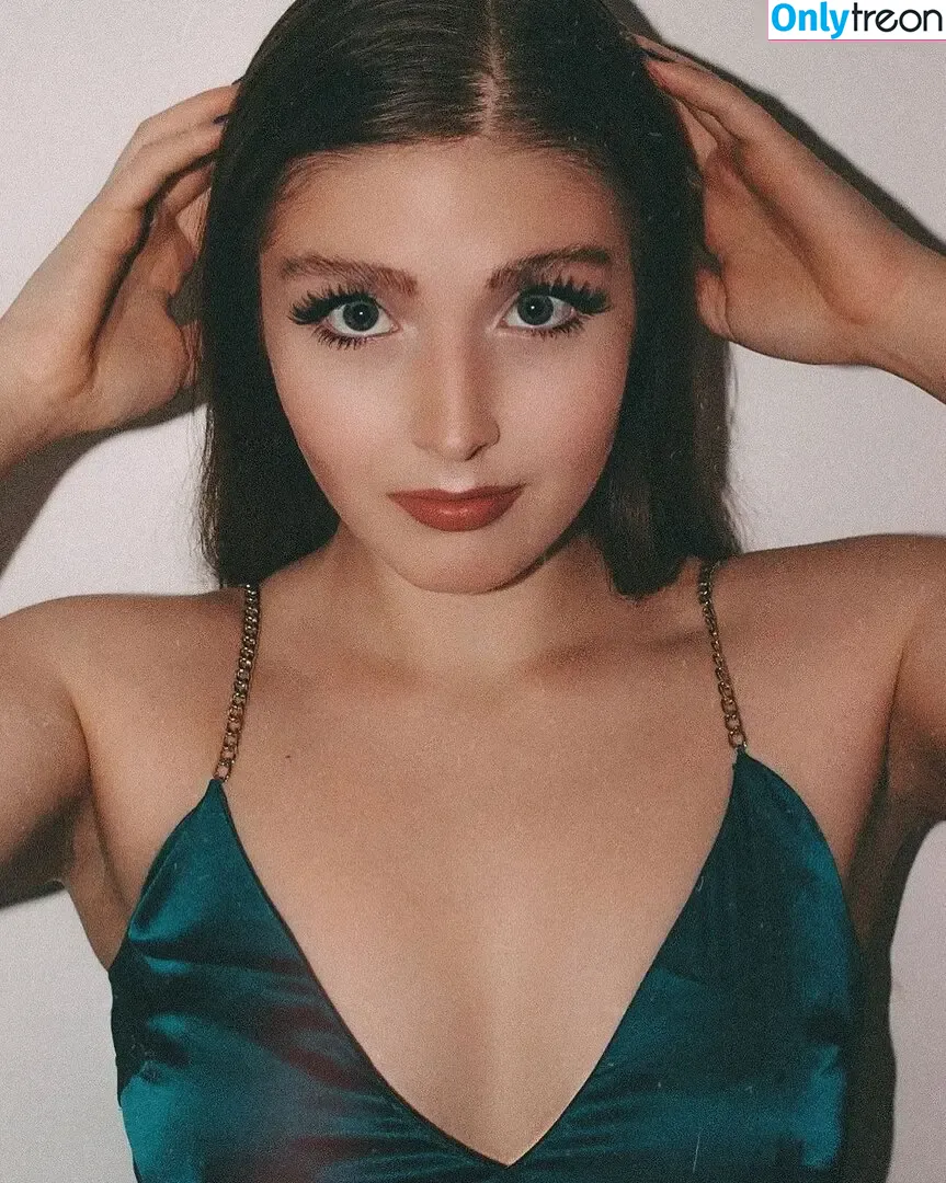 i.am.merlee nude photo #0036 (i.am.merlee)