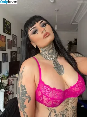  nude photo #0001
