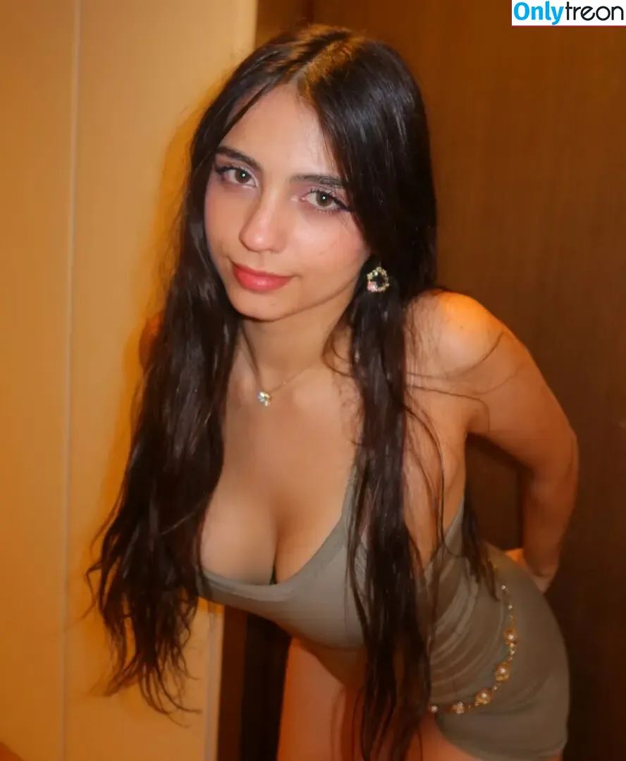 iaaras2 голая photo #1181 (Agueda Correa / Fake / iaara_182 / iaaras)