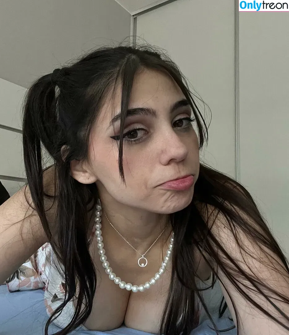 iaaras2 nude photo #0112 (iaara_182 / iaaras)