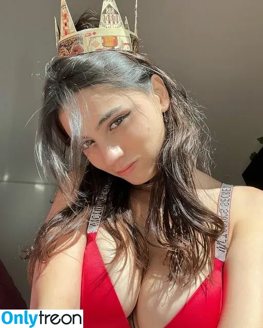 iaaras2 nude photo #0303 (iaara_182 / iaaras)