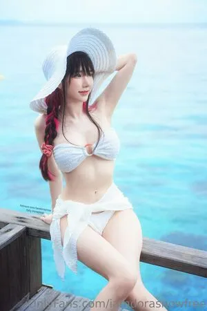 iamdorasnowfree / iamdorasnow nude photo #0341