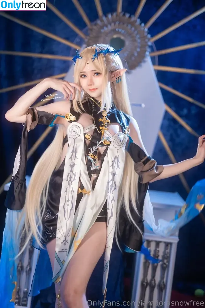 iamdorasnowfree голая photo #0797 (iamdorasnow)