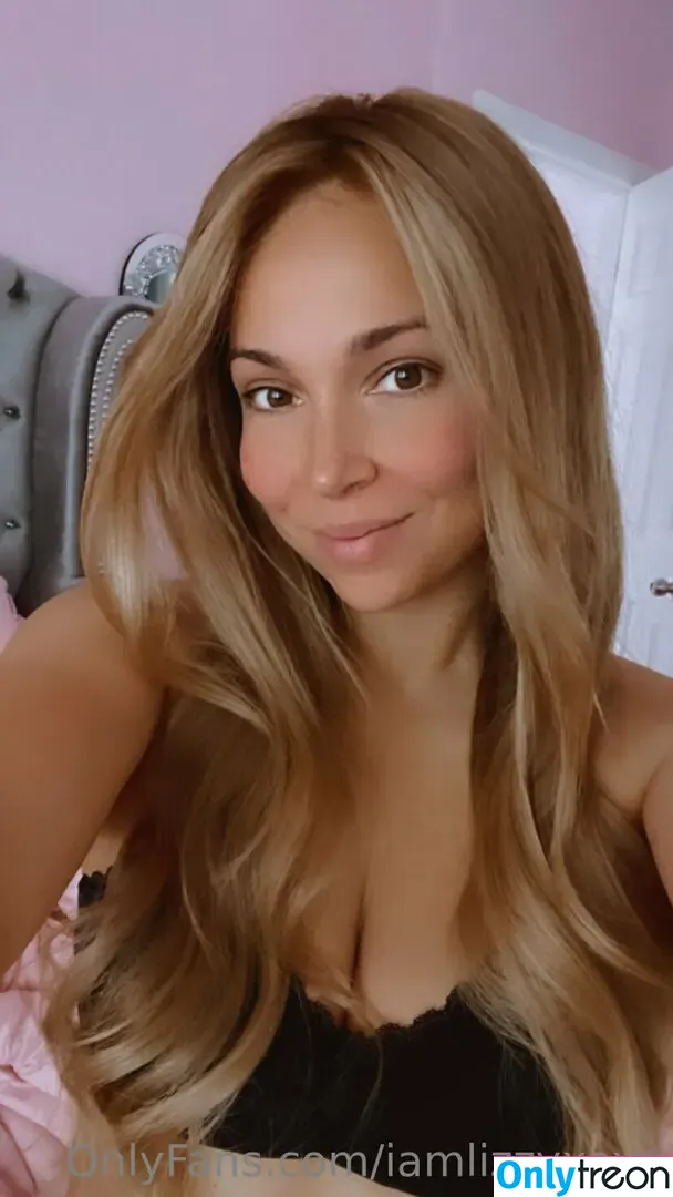 iamlizzyxoxo nude photo #0020 (lizzyvalentinexoxo)