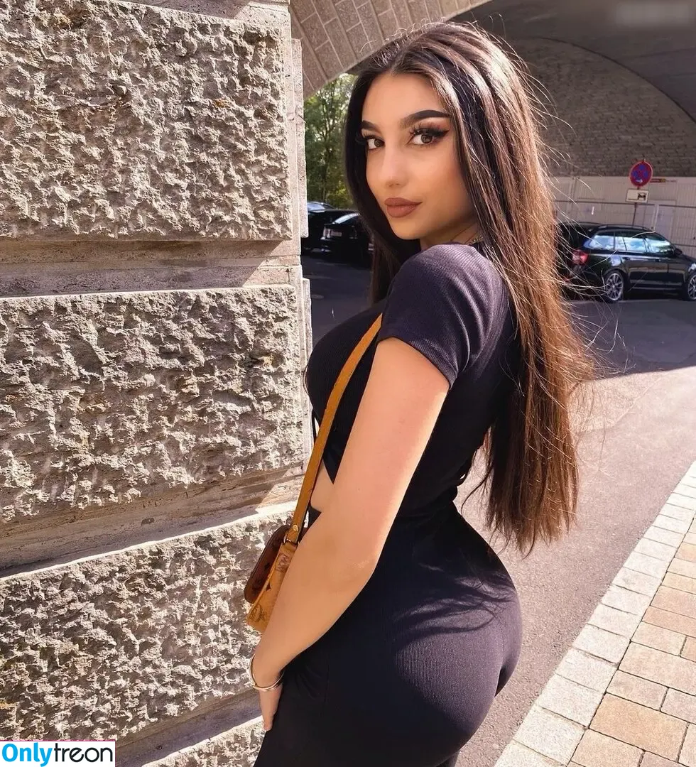 iamrufeida nude photo #0001 (iamrufeida)