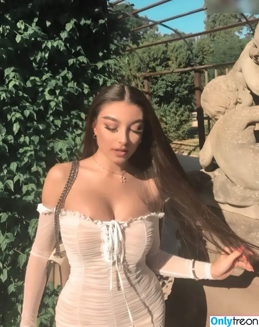 iamrufeida nude photo #0002 (iamrufeida)