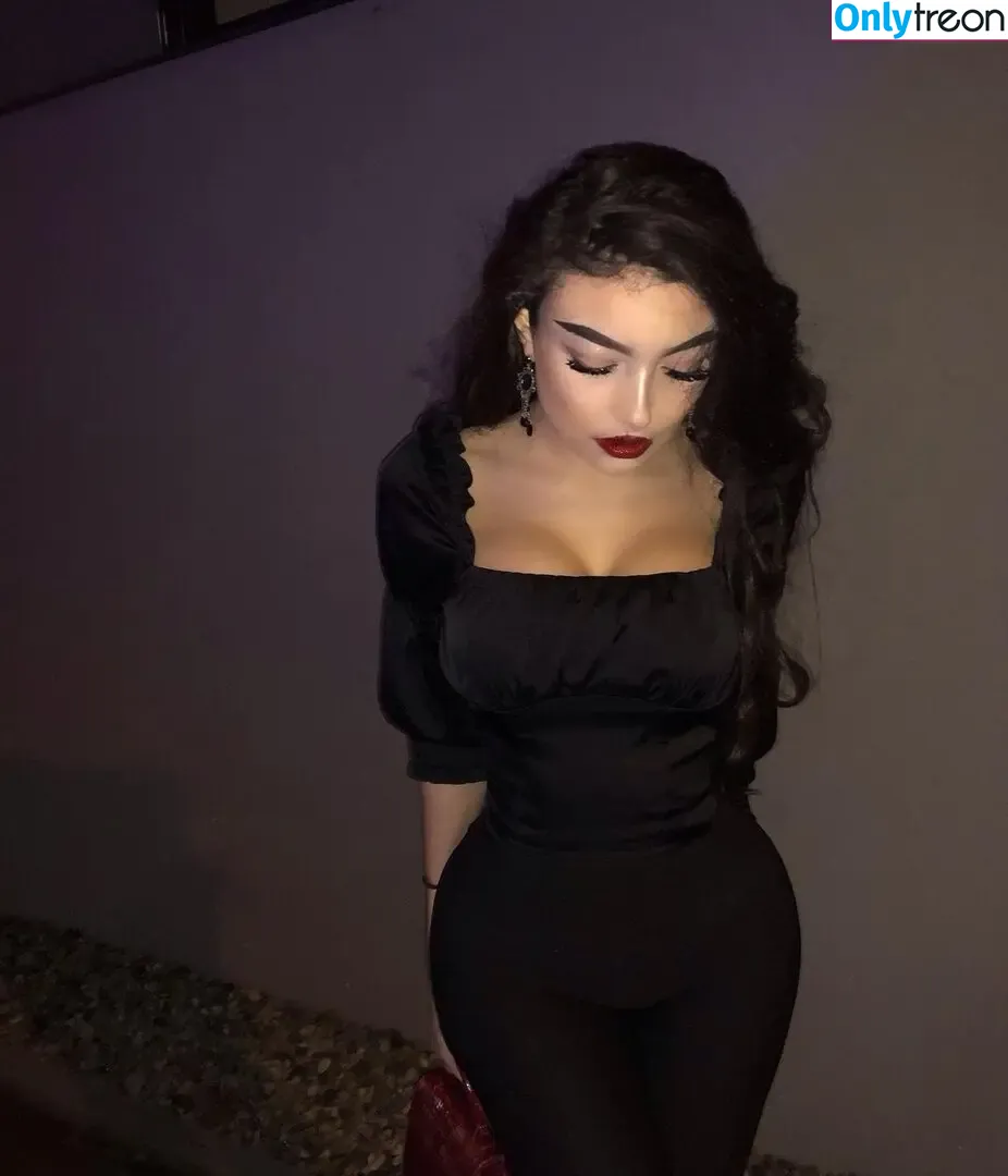 iamrufeida nude photo #0004 (iamrufeida)