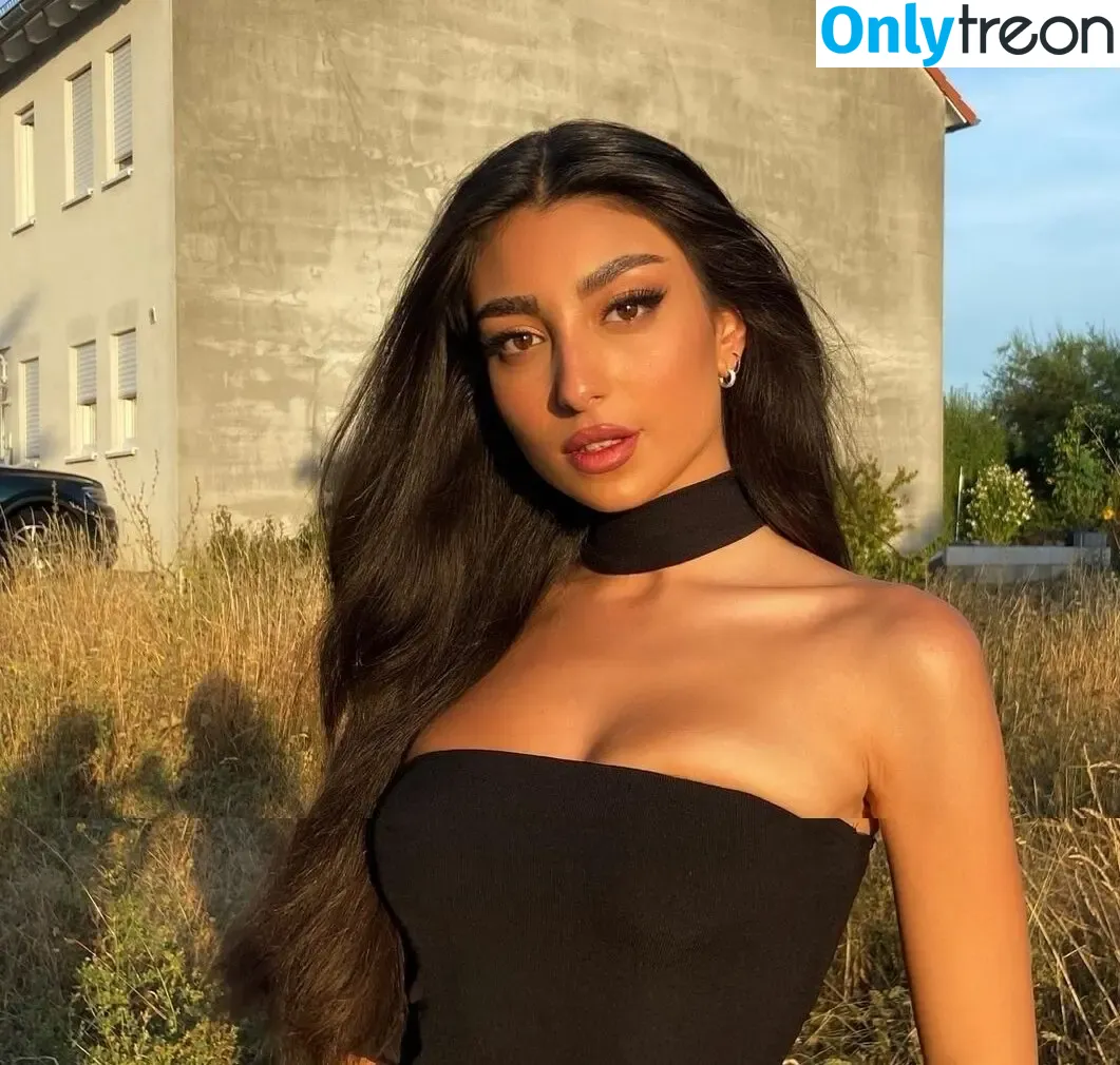 iamrufeida nude photo #0043 (iamrufeida)