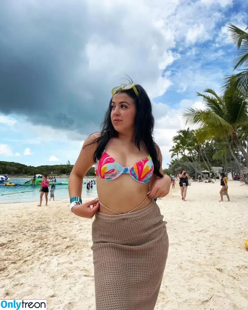 iamsofiabella nude photo #0022 (sofia.bella)