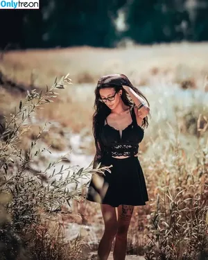 Iamsunny.xo___ / iamsunny_xo___ фото голая #0017