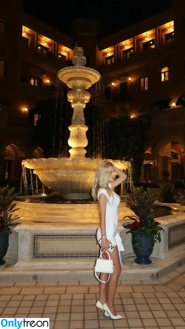 iamsydneythomas голая photo #0497 (Sydney Thomas / _ssydneythomas)