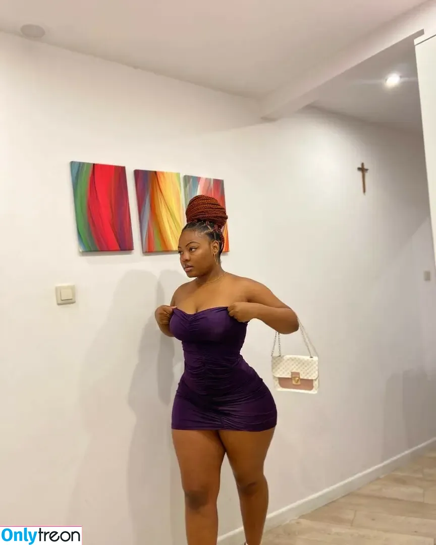 iamtawanaa nude photo #0020 (937279142)