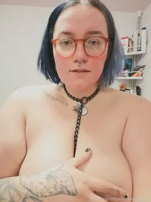  nude photo #0002