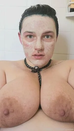  nude photo #0004