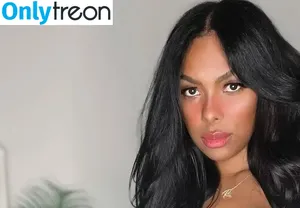 ibchyna / fynechyyna nude photo #0001