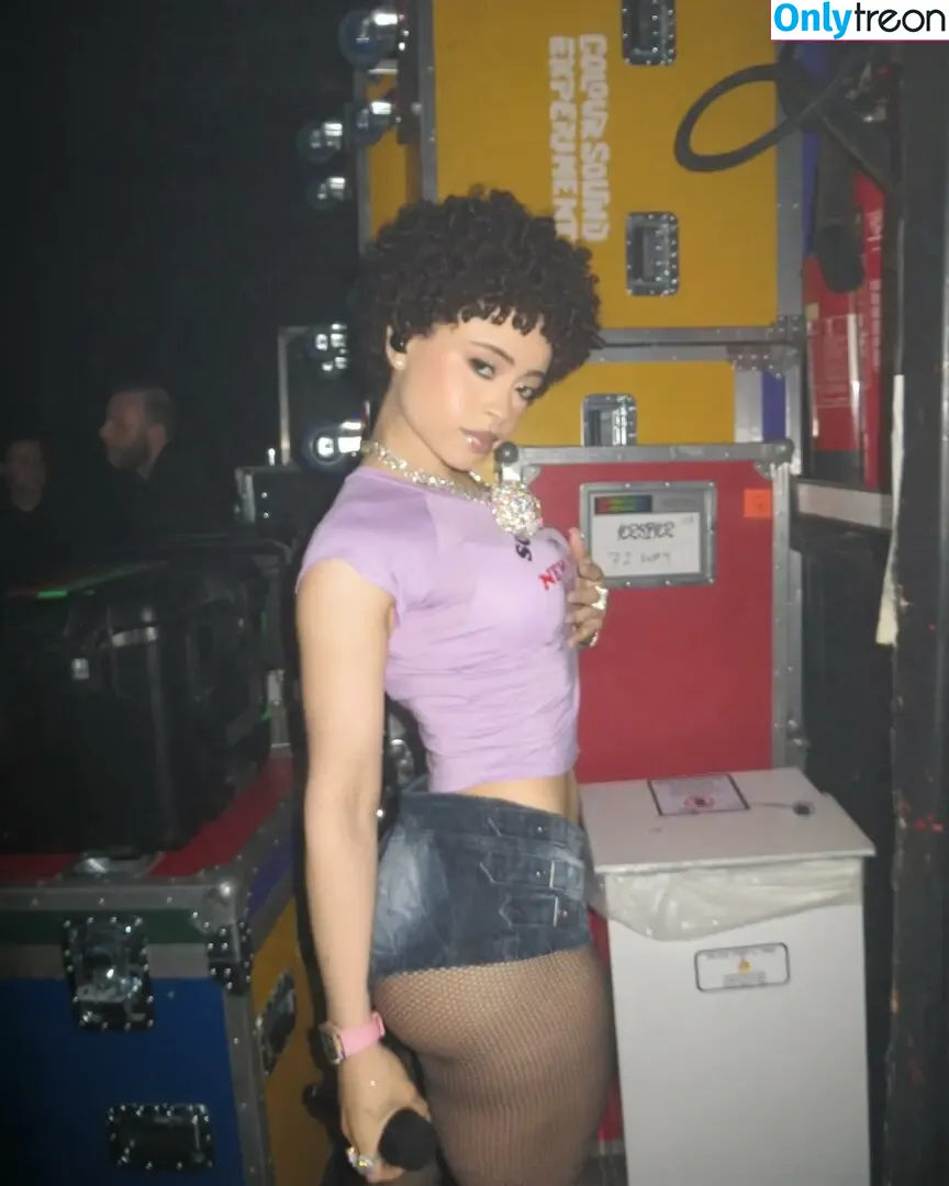 Ice Spice голая photo #1064 (Icespicee_ / icespicee / spiceandice)