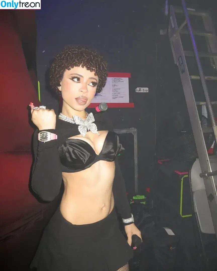 Ice Spice голая photo #1068 (Icespicee_ / icespicee / spiceandice)