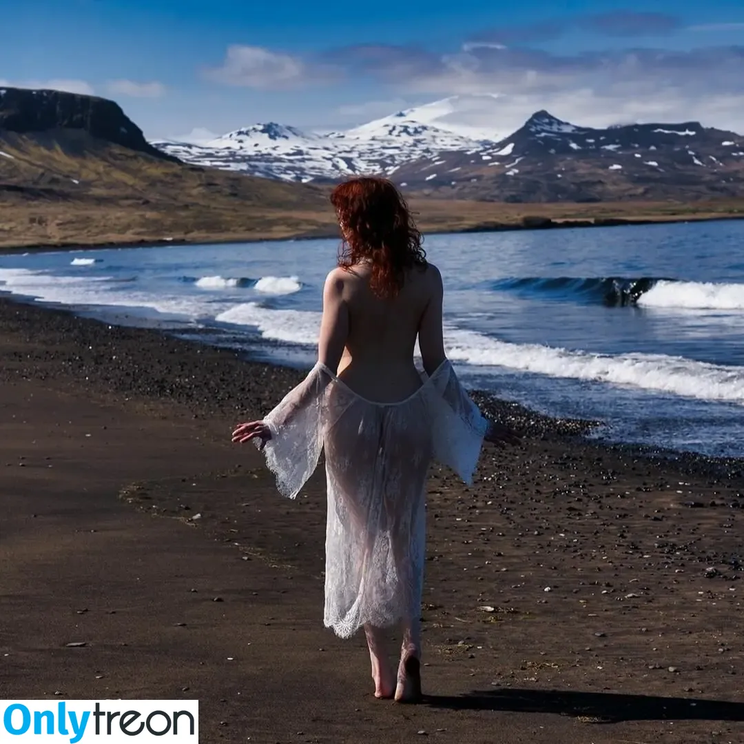 Icelandic Selkie nude photo #0628 (icelandicselkie / realmofhel.free)